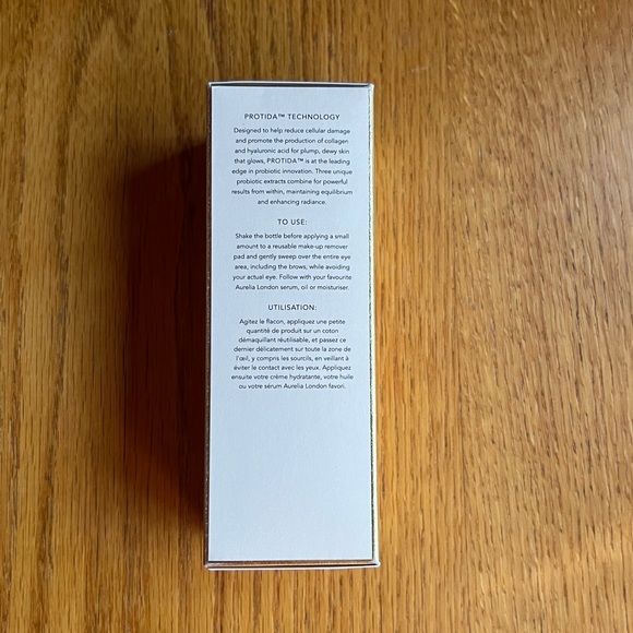 AURELIA LONDON Conditioning Eye & Lash Cleanser - Picture 4 of 5